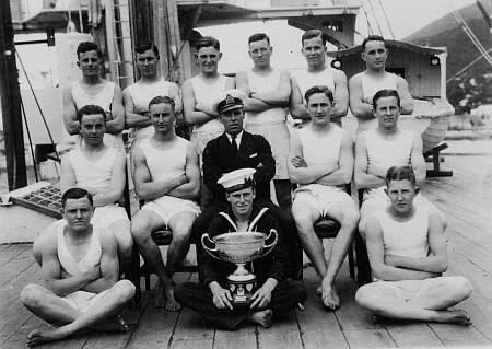 Winners of the Cutter race 1932